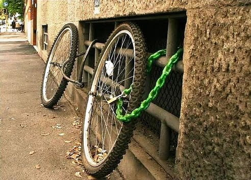 catena-antifurto-bici-334vqt-1.jpg I migliori antifurti e lucchetti per bici: quale scegliere? - immagine 1