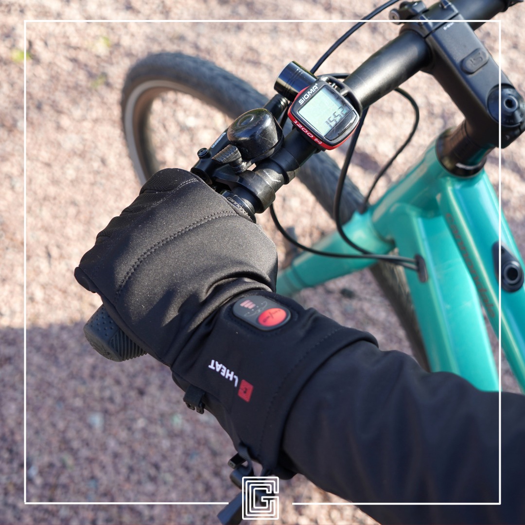 guanti-riscaldati-bici-857gmx-1.jpg Guanti da ciclismo riscaldati G Heat: Comfort e Tecnologia per l'Inverno Pianeta Mountain Bike - immagine 1
