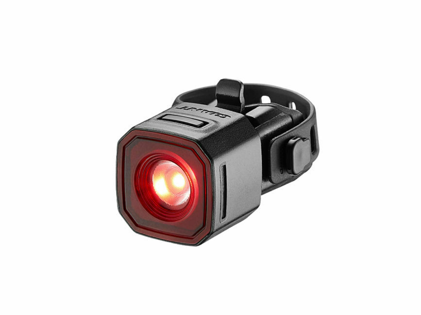 luce-posteriore-bici-potente-081kfw-1.jpg Fanale GIANT RECON TL 100 LUMENS luce rossa posteriore Cremonini Bike - immagine 1