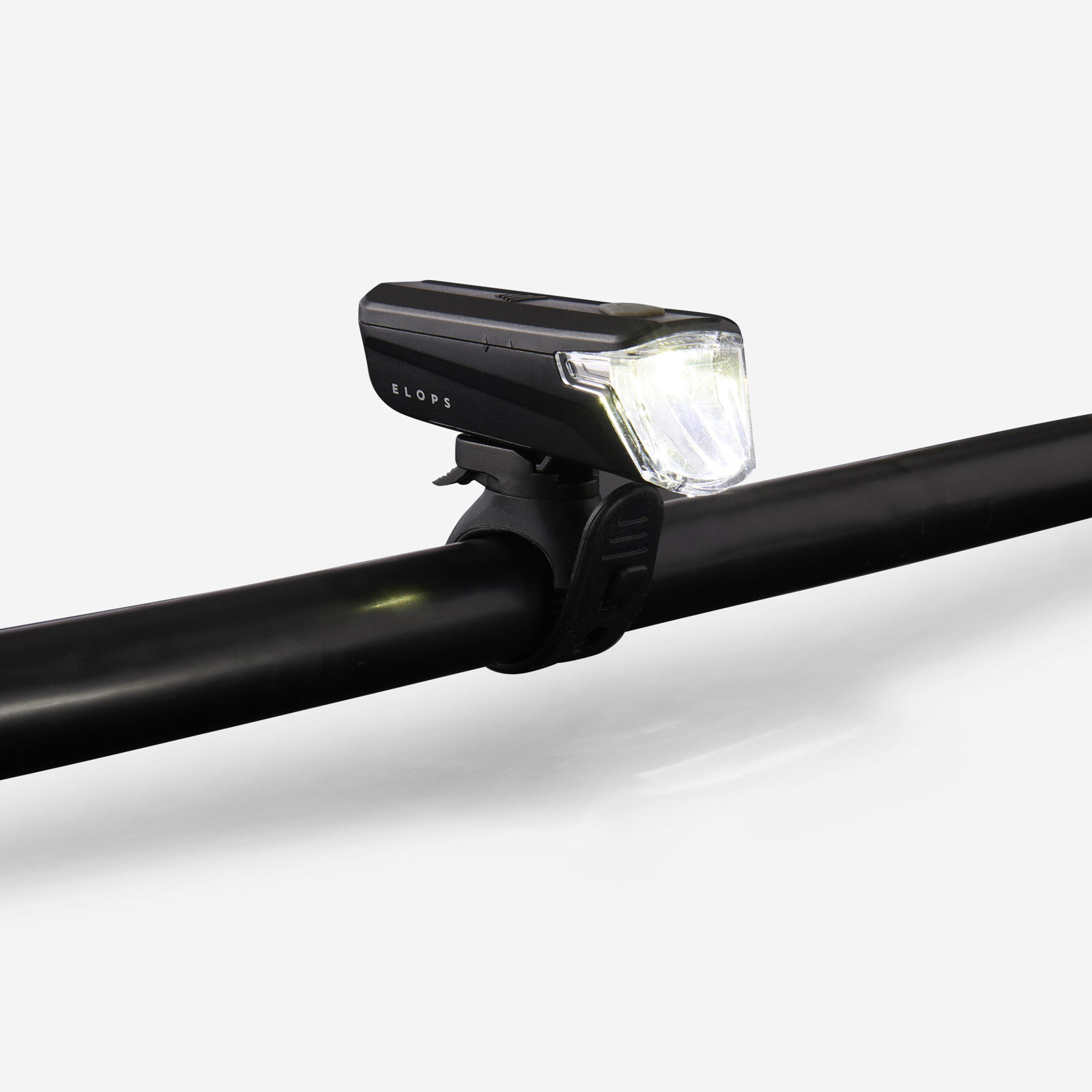 luci-bici-decathlon-715gnf-1.jpg Kit luci bici anteriore e posteriore led ST 110 a pile | Decathlon - immagine 1