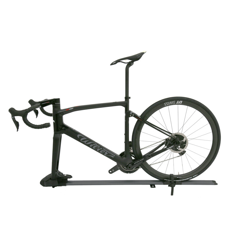 porta-bici-peruzzo-867twv-1.jpg Portabici da tetto antifurto PERUZZO Pure Instinct 711 alla forcella - immagine 1