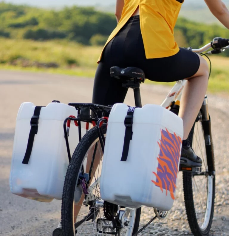 sacca-bici-996hmg.webp Borse da bici fai da te: la "vecchia" idea di Rackhackers - immagine 1