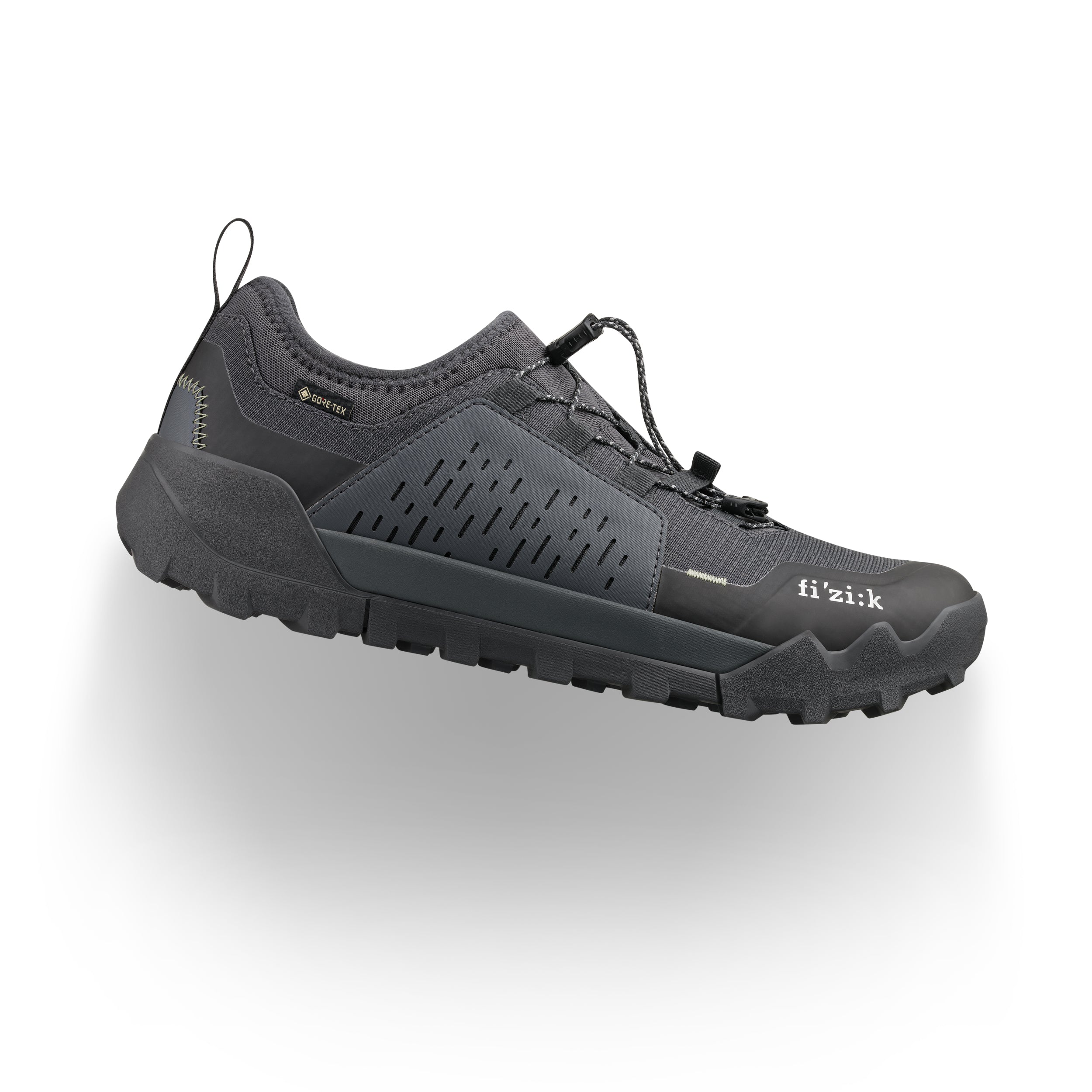 scarpe-ciclismo-fizik-320wid-1.jpg Scarpe da ciclismo invernali impermeabili e isolate in GORE TEX® | fi'zi:k - immagine 1