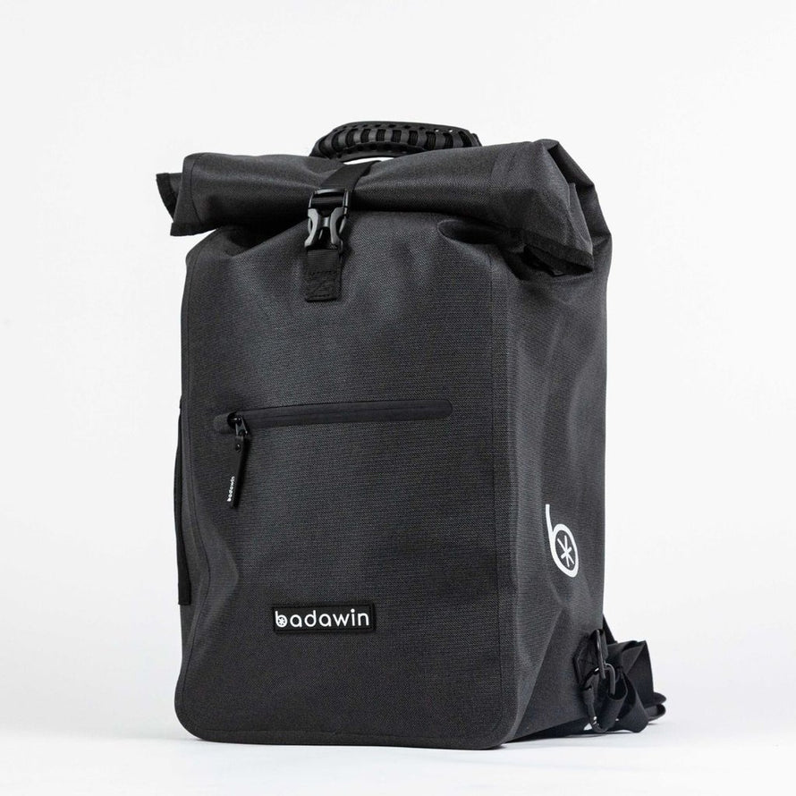 zaino-per-bici-757pel-1.jpg Sac à dos vélo réfléchissant convertible sacoche Badawin Nyx 3 en 1 Nero Riflettente / 28 L | Crochets - immagine 1